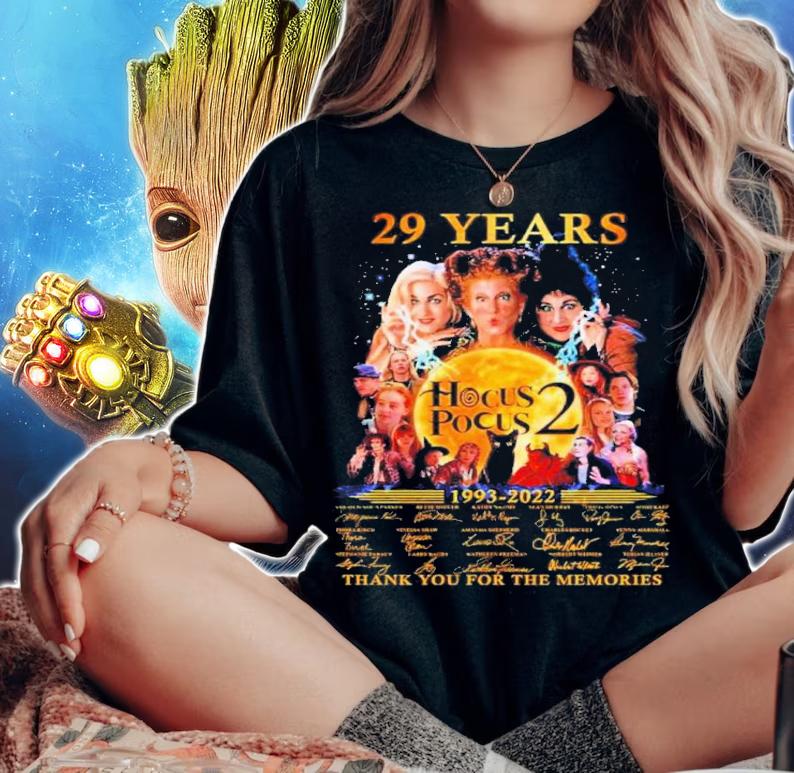 29 Years Hocus Pocus 2 1993-2022 Signatures Thank You For The Memories Shirt t-shirt woman shirt