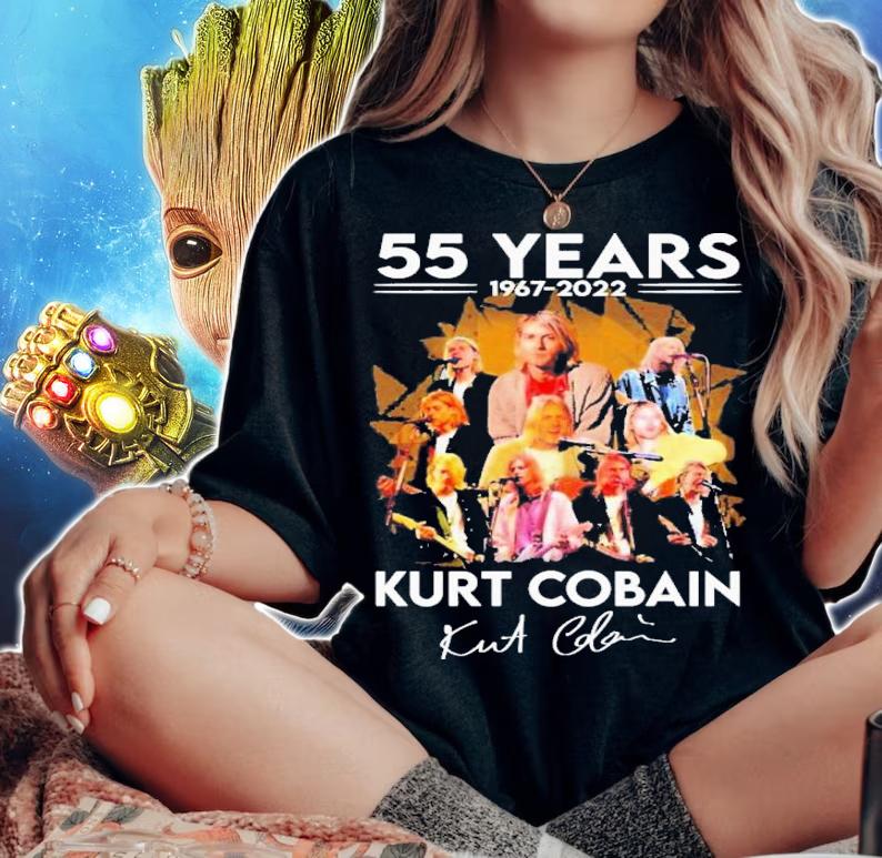55 Years 1967-2022 Kurt Cobain Signatures t-shirt woman shirt