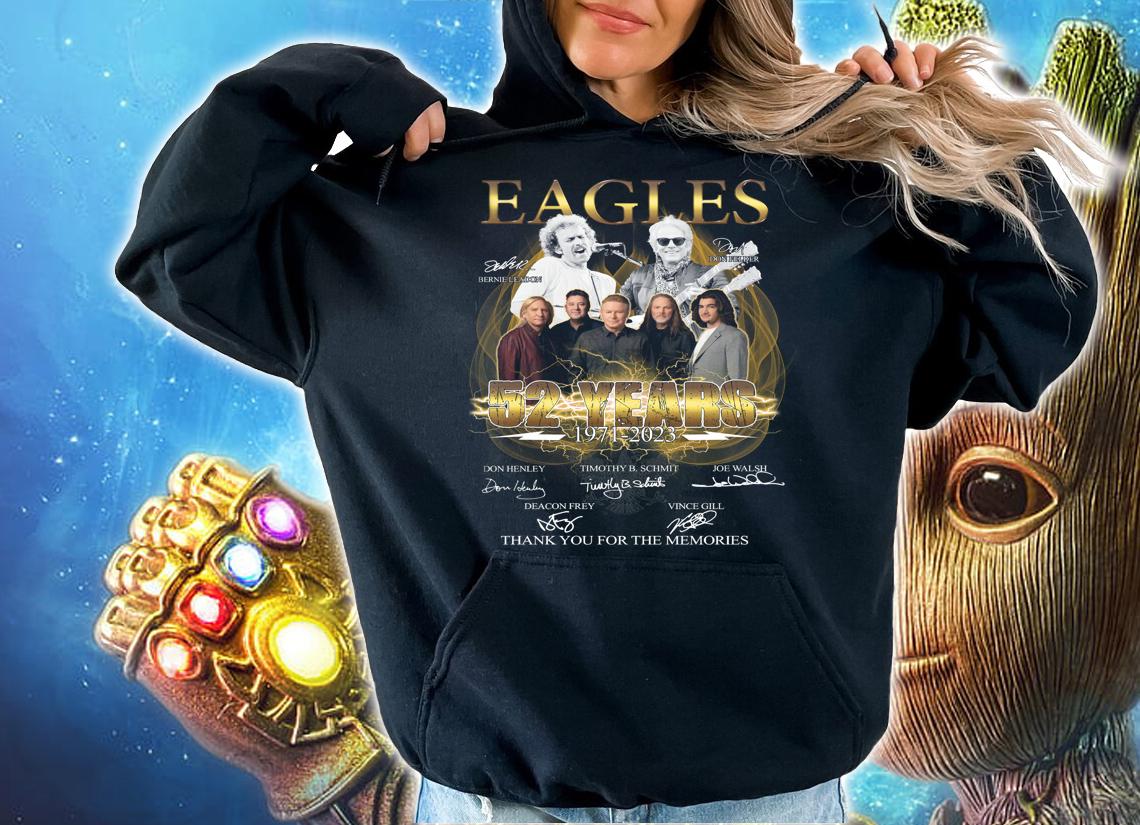 Eagles 52 Years 1971-2023 Thank You For The Memories Signatures t-shirt hoodie