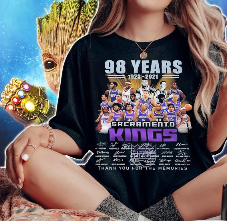 98 Years 1923-2021 Sacramento Kings Signatures Thank You For The Memories Shirt t-shirt woman shirt