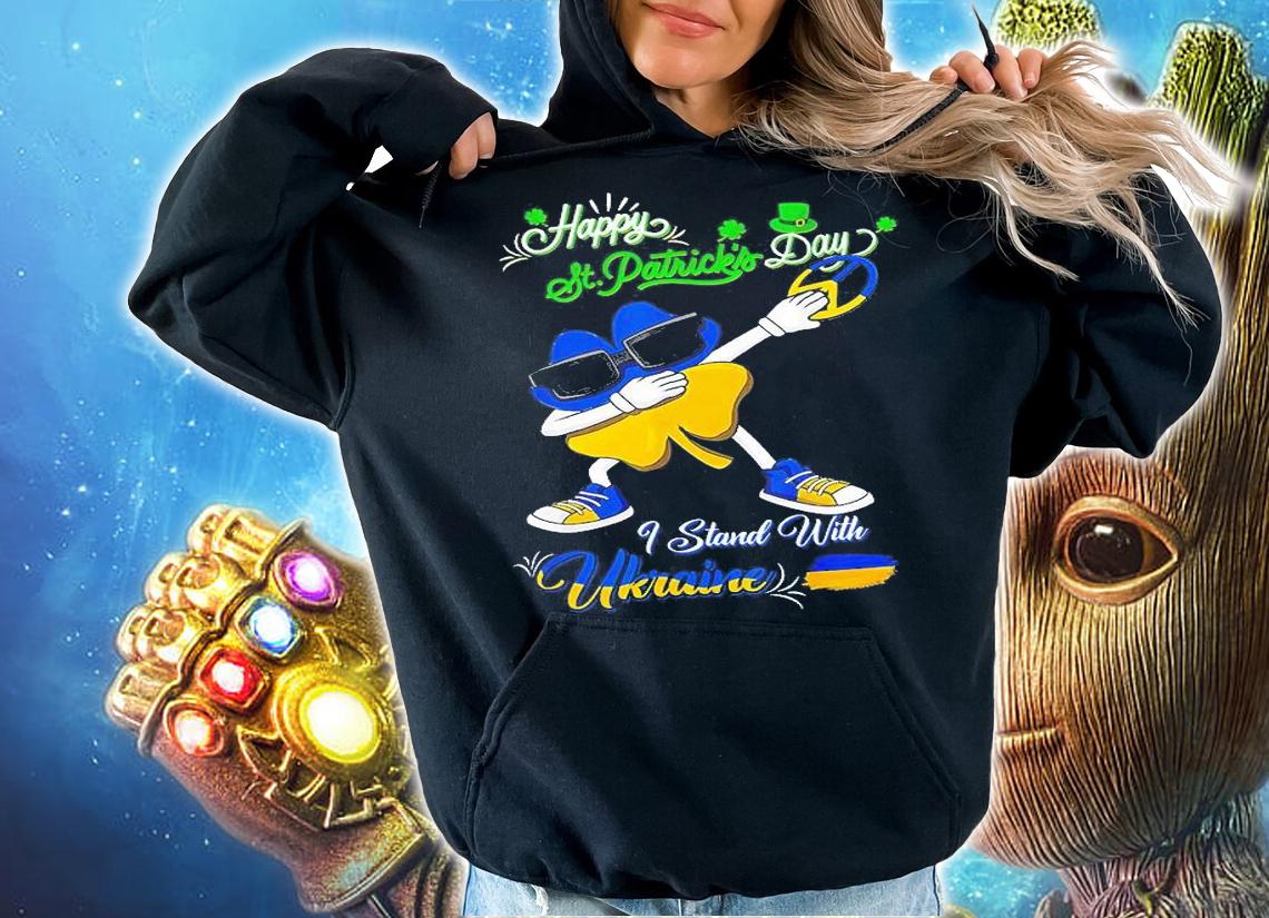 Dabbing Shamrock St Patricks Day I Stand With Ukraine Love Ukraine T-Shirt t-shirt hoodie