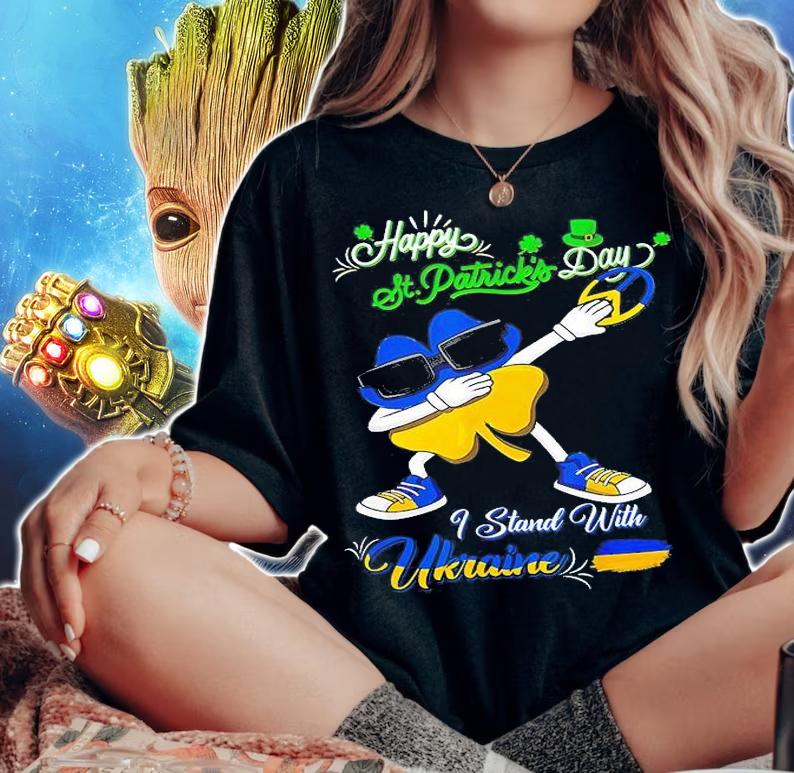 Dabbing Shamrock St Patricks Day I Stand With Ukraine Love Ukraine T-Shirt t-shirt woman shirt