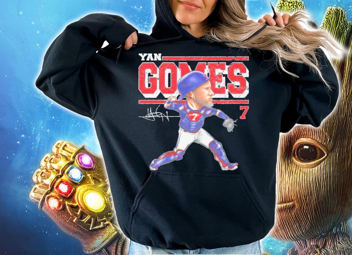 Yan Gomes Chicago Cubs Cartoon Baseball Signatures Shirt t-shirt hoodie