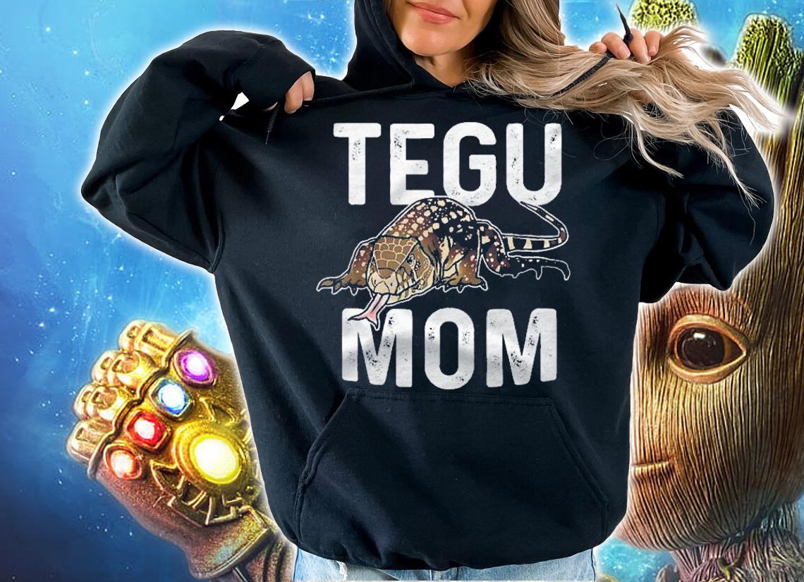 Funny Argentine Black White Tegu Mom Gift Huge Lizard Gift Shirt t-shirt hoodie