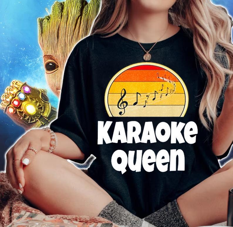 Funny Choir Acapella Karaoke Queen Singer Gift Shirt Retro T-Shirt t-shirt woman shirt