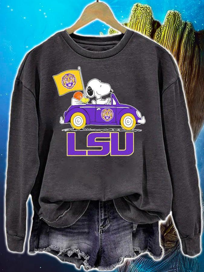 Snoopy And Woodstock Driving Car LSU Tigers Flag t-shirt sweatshirt