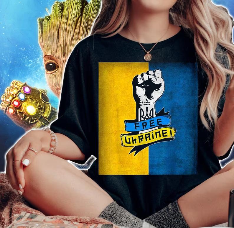 Free Ukraine I Stand With Ukraine Pray For Ukraine t-shirt woman shirt