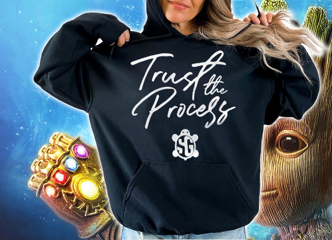 D'Ernest Johnson trust the process T-shirt hoodie