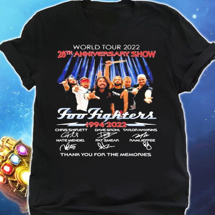 28th anniversary show Foo Fighters 1994-2022 signatures t-shirt shirt
