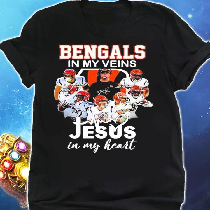 Cincinnati Bengals In My Veins Jesus In My Heart Signatures Shirt shirt