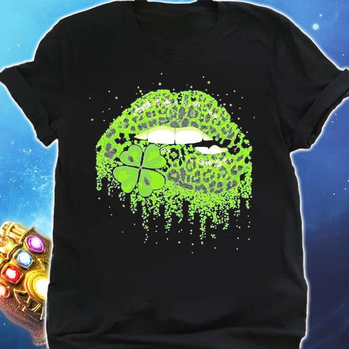 Green Lips Sexy Irish Leopard Shamrock St Patrick's Day T-Shirt shirt