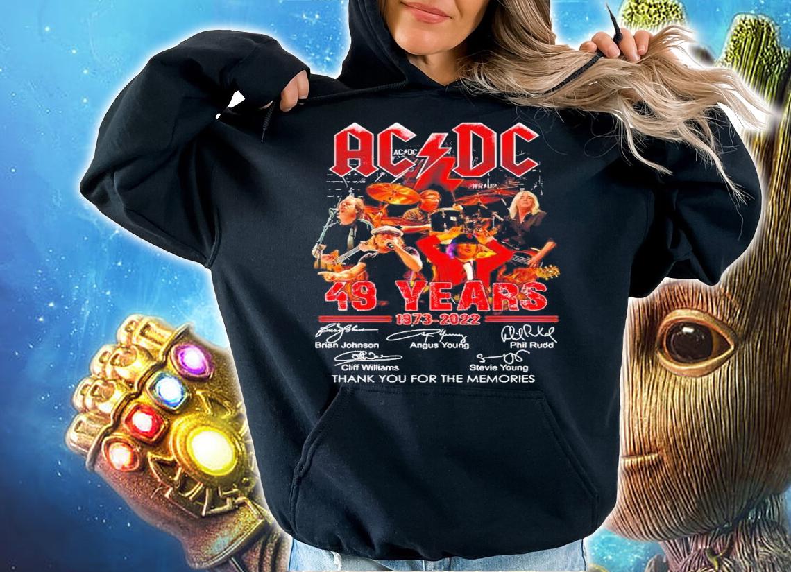 Top ACDC 49 Years 1973-2022 Signatures Thank You For The Memories Shirt hoodie
