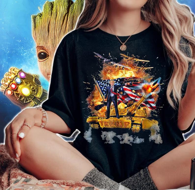 United States President Donald Trump Epic Battle Trump T-Shirt woman shirt