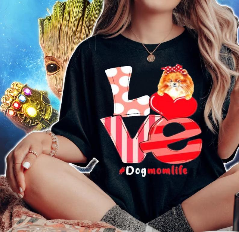 Pomeranian love heart #dogmomlife Valentine shirt woman shirt