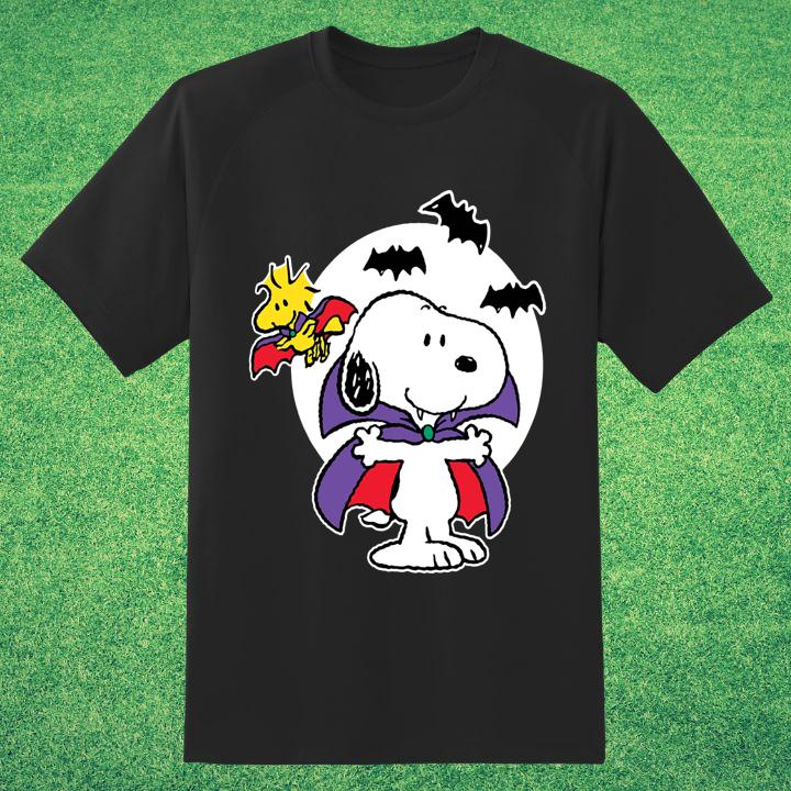Peanuts Snoopy Woodstock Vampire Dracula Halloween T-Shirt